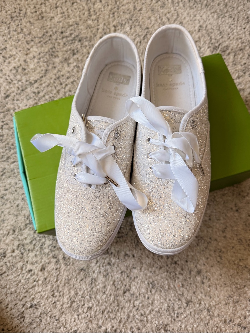 Keds collab with Kate Spade Glitter Ribbon Sneakers - White - Picture 1 of 3